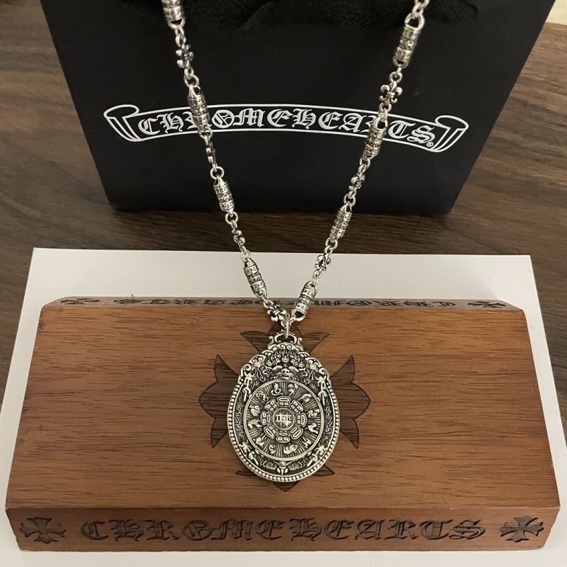 Ch**me He**ts necklaces